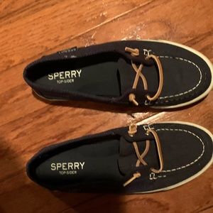 Sperry topsider